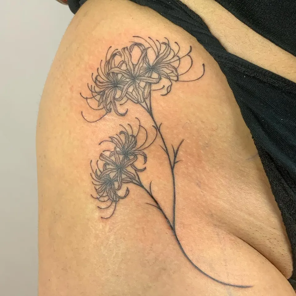 Tatouage « Lys araignée »
