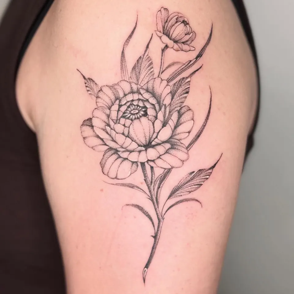Tatouage « Pivoine »